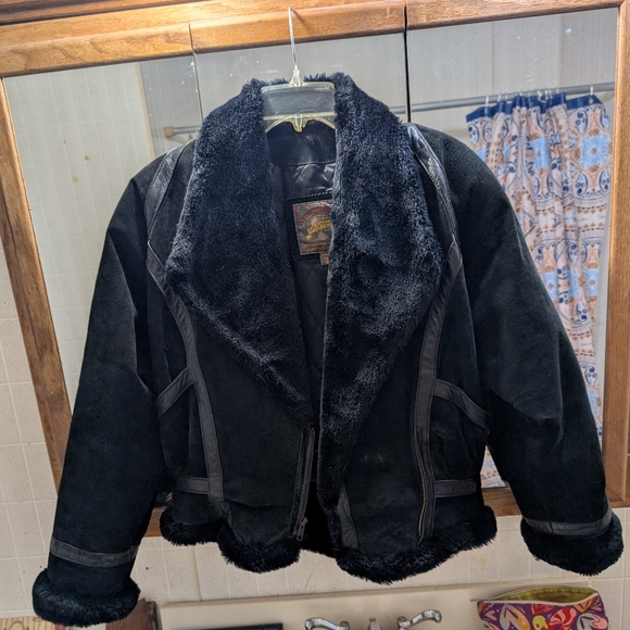Adventure Bound Bomber Jacket - Picture 2 of 7